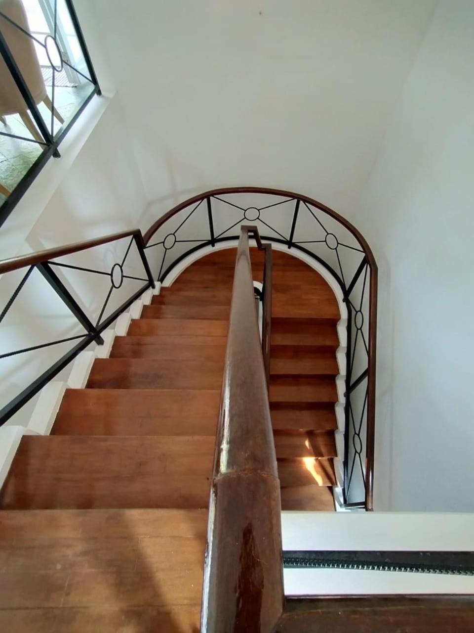 Villa Bukit Danau Lot 14 Cinengangirang Екстер'єр фото